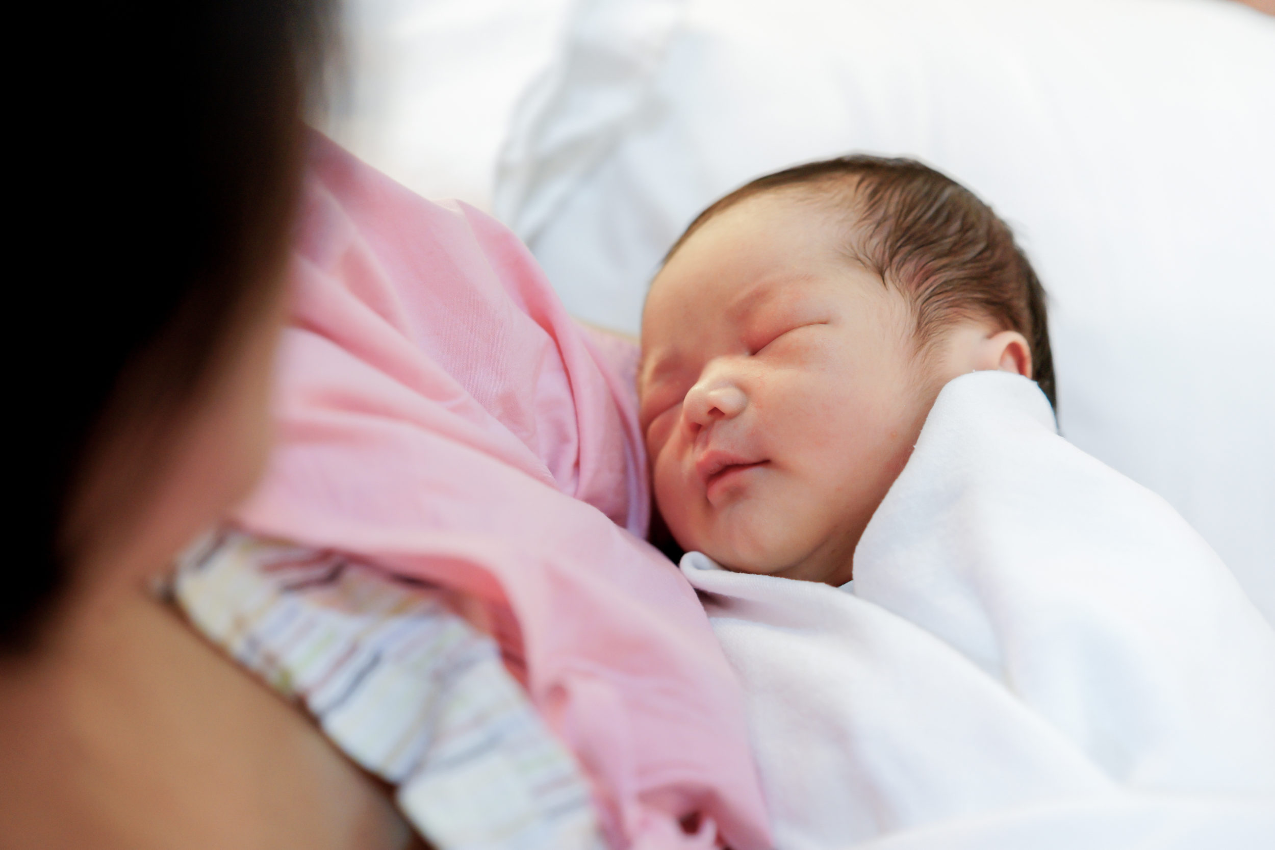 Where Should Your Baby Be Born? 6 Things to Look for When Choosing ...